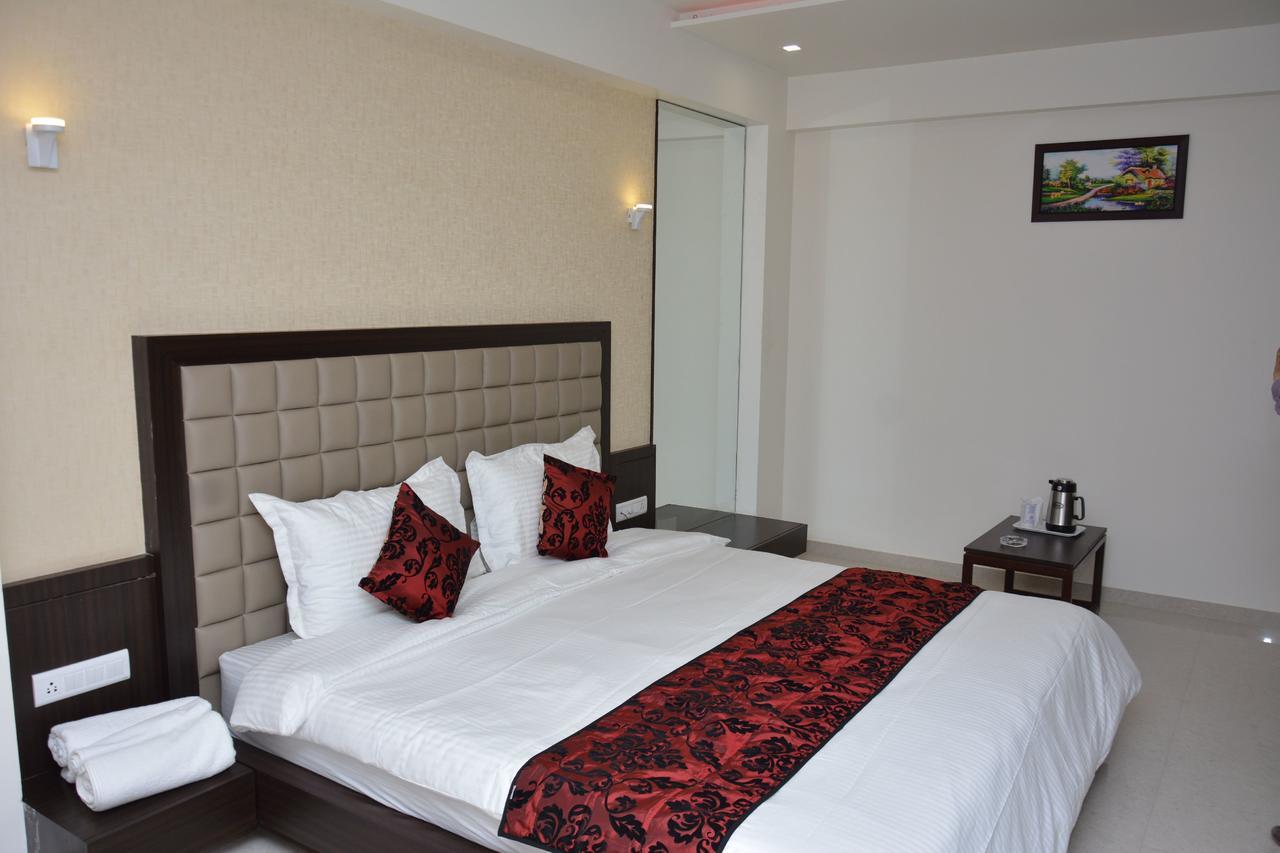Hotel Darshan Rājula Esterno foto